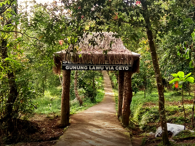 Pendakian Cetho
